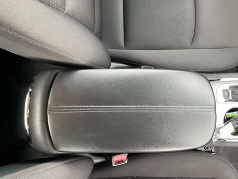 Used 2023 Chevrolet Malibu LT image 19