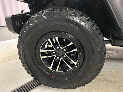 New 2026 Jeep Wrangler Unlimited Rubicon 392 image 9