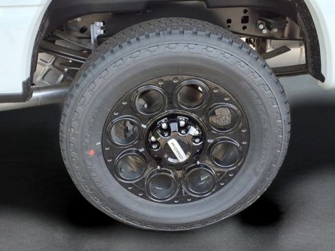 New 2026 Ford F250 XLT w/ XLT Premium Package AWD/4WD image 7