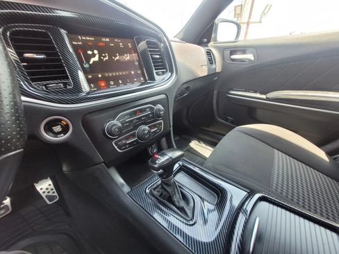 Used 2022 Dodge Charger R/T RWD image 19