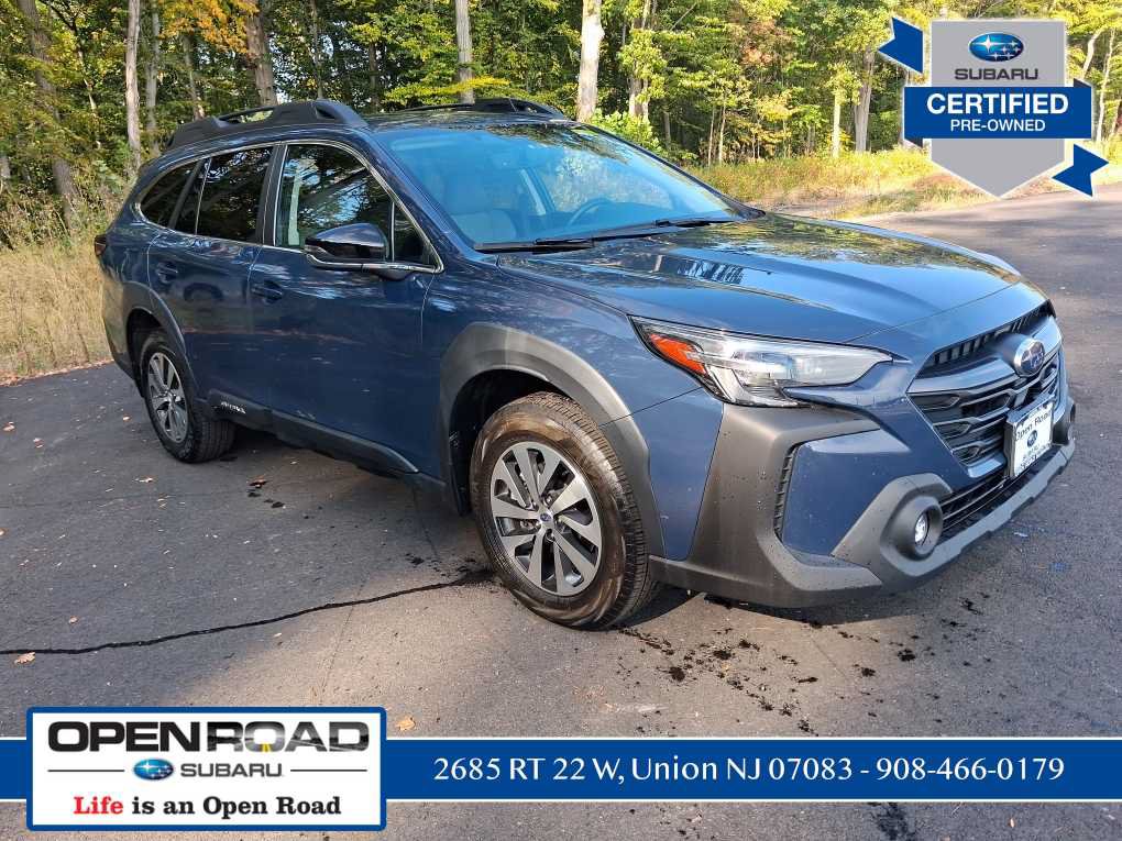 Used 2025 Subaru Outback Premium AWD/4WD image 1