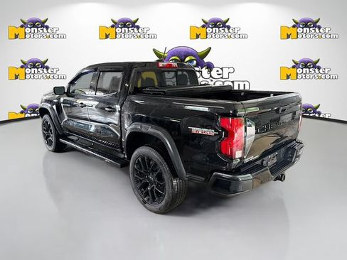 Used 2023 Chevrolet Colorado Trail Boss w/ Advanced Trailering Package AWD/4WD image 6