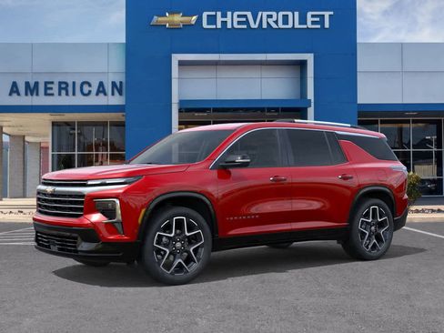 New 2026 Chevrolet Traverse High Country FWD image 3