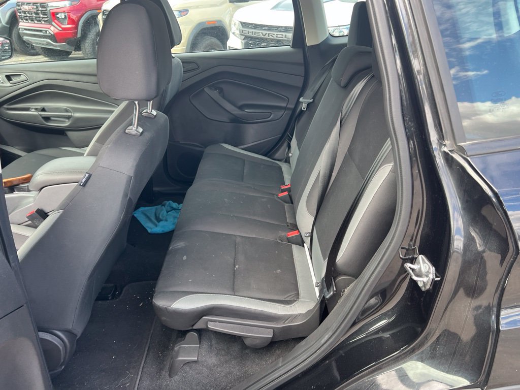 Used 2015 Ford Escape S FWD image 9