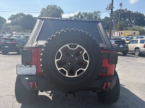 Used 2016 Jeep Wrangler Unlimited Sport AWD/4WD image 4