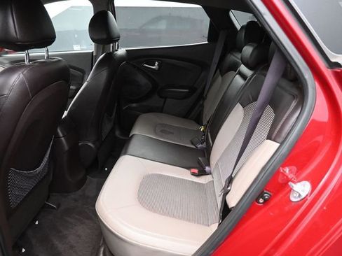 Used 2013 Hyundai Tucson GLS image 6