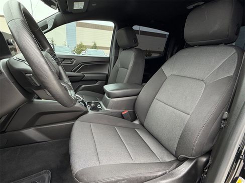 Used 2023 Chevrolet Colorado Trail Boss w/ Advanced Trailering Package image 23