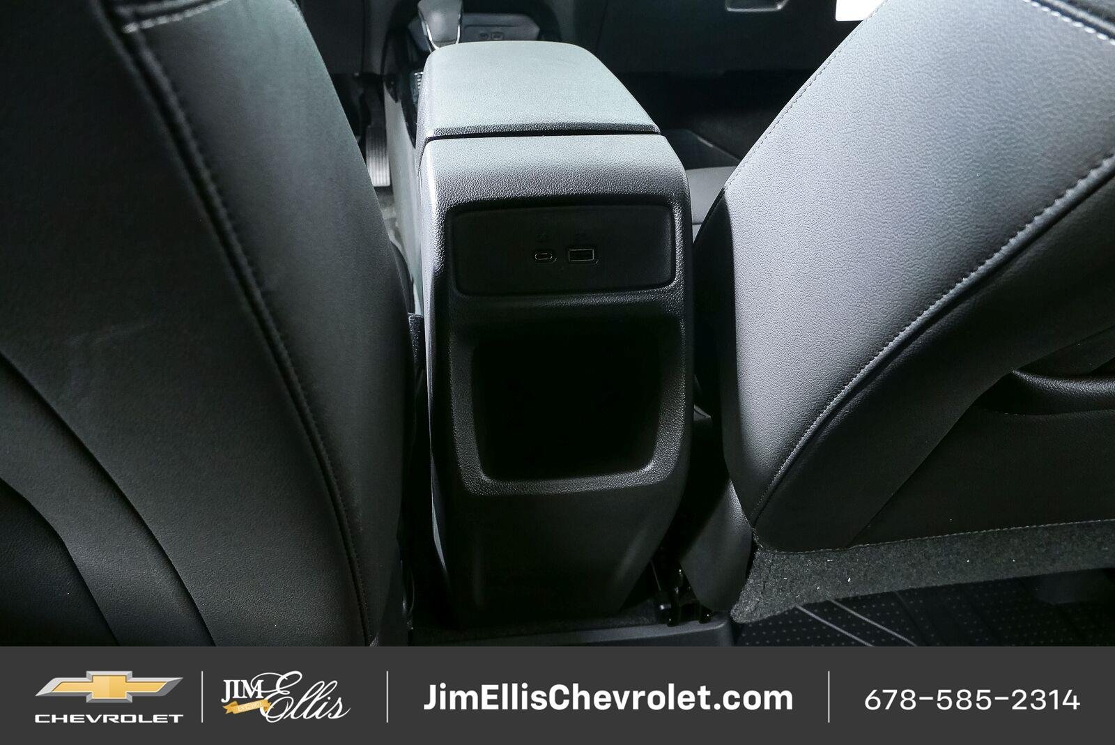 Used 2026 Chevrolet Trax ACTIV w/ Sunroof Package FWD image 19