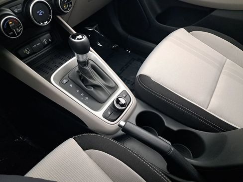 New 2026 Hyundai Venue SEL image 30