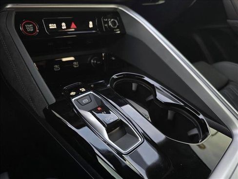 New 2025 Audi SQ5 Premium Plus image 22