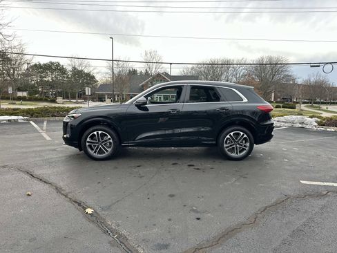 New 2025 Audi Q5 Premium image 4