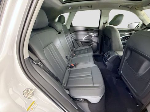 New 2026 Audi Q5 Premium Plus AWD/4WD image 24