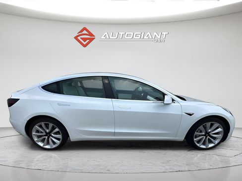 Used 2020 Tesla Model 3 Long Range AWD/4WD image 5