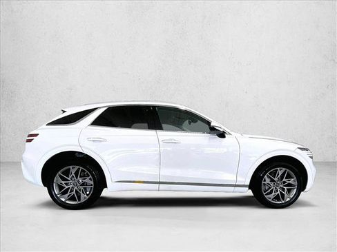 Used 2023 Genesis GV70 2.5T w/ Advanced Package AWD/4WD image 5
