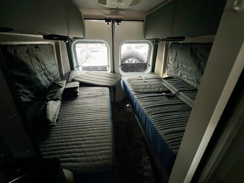 Used 2021 RAM ProMaster 3500 w/ Convenience Group image 33