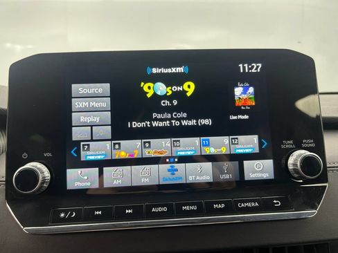 Used 2024 Mitsubishi Outlander SE AWD/4WD image 17