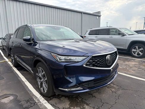 Certified 2024 Acura MDX SH-AWD w/ Technology Package image 3