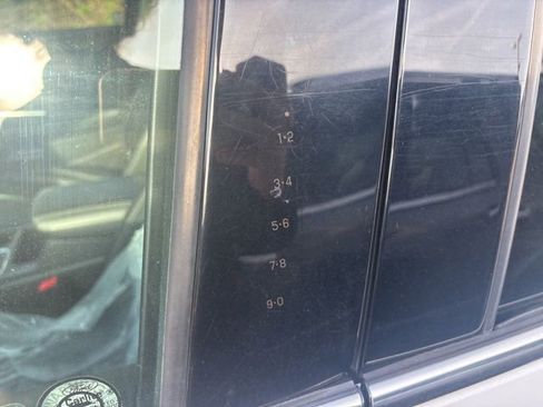 Used 2018 Ford Escape SEL AWD/4WD image 9