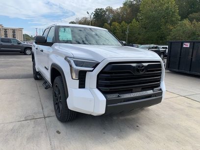New 2026 Toyota Tundra SR5