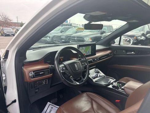 Used 2021 Lincoln Nautilus Reserve w/ Equipment Group 201A image 11