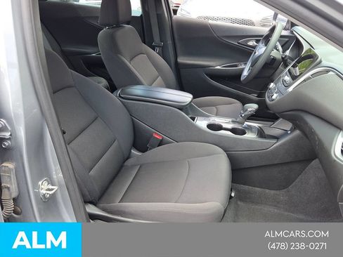 Used 2023 Chevrolet Malibu LT FWD image 18
