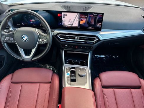 Used 2023 BMW i4 eDrive35 image 14