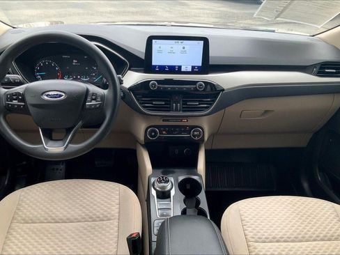 Used 2020 Ford Escape SE FWD image 14