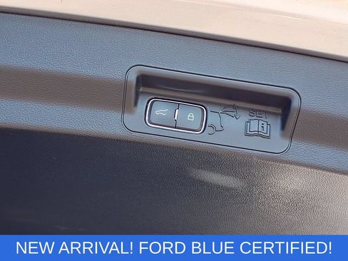 Certified 2024 Ford Explorer XLT w/ Equipment Group 202A AWD/4WD image 22