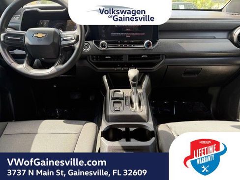 Used 2024 Chevrolet Colorado W/T RWD image 11