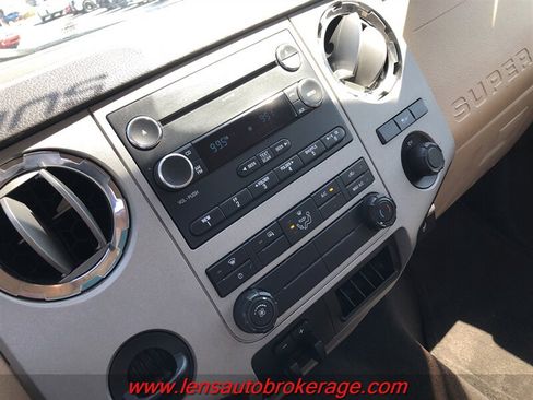 Used 2015 Ford F350 XLT AWD/4WD image 14