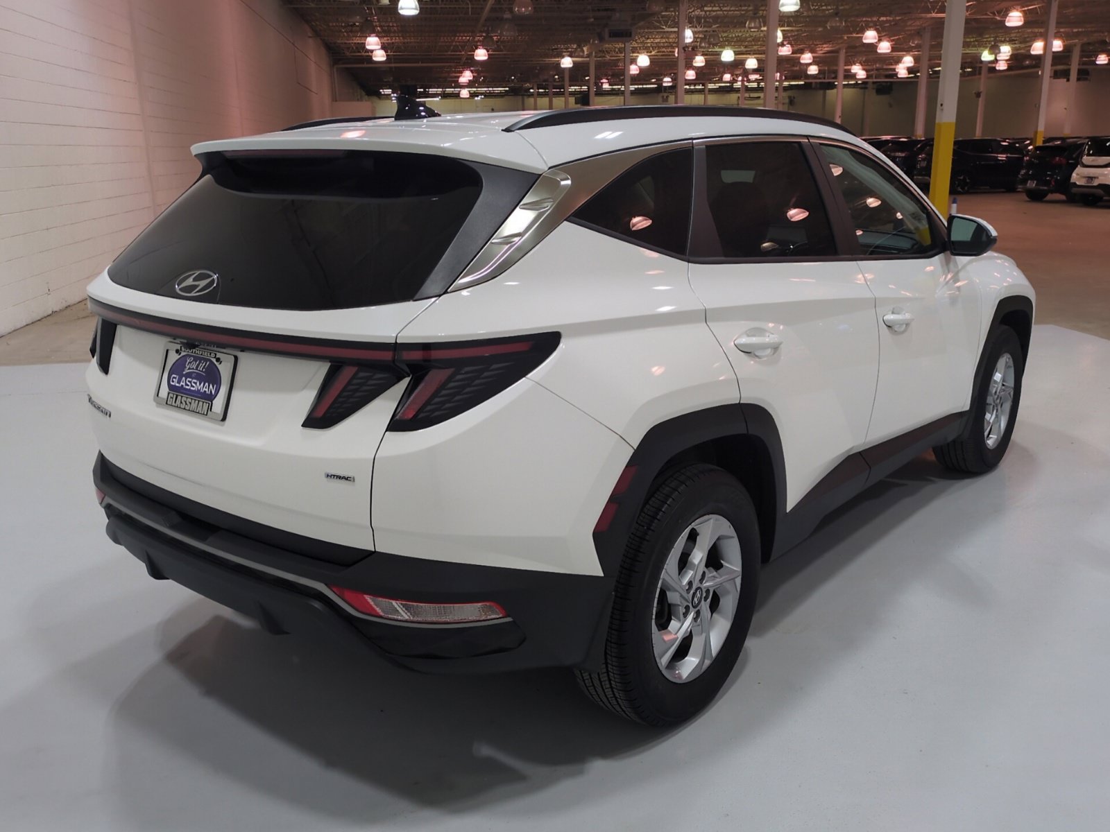 Certified 2023 Hyundai Tucson SEL w/ Winter Package AWD/4WD image 3