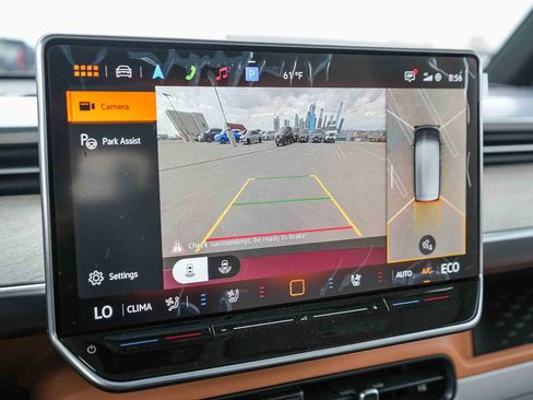 New 2025 Volkswagen ID. Buzz 1st Edition AWD/4WD image 26