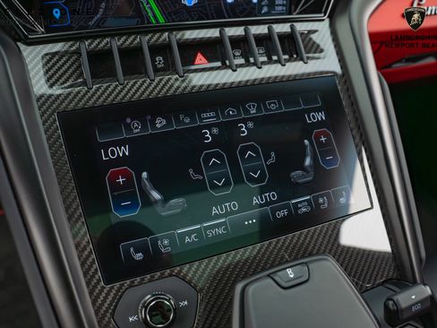 Used 2024 Lamborghini Urus S image 31