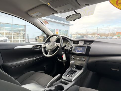 Used 2019 Nissan Sentra S image 16