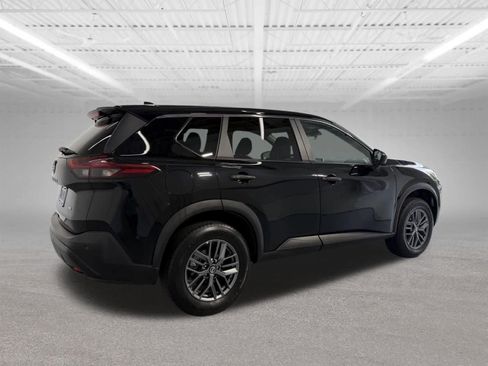 Used 2021 Nissan Rogue S AWD/4WD image 6