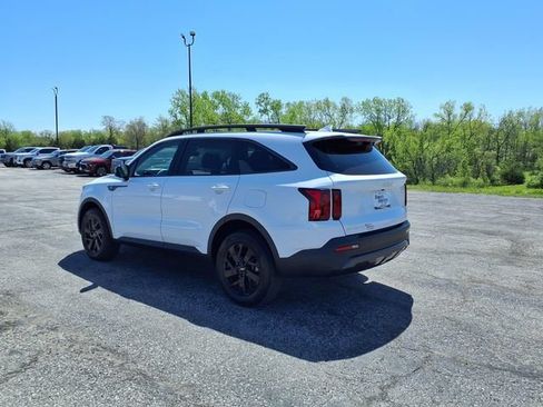 Used 2023 Kia Sorento S w/ Panoramic Sunroof Package AWD/4WD image 33