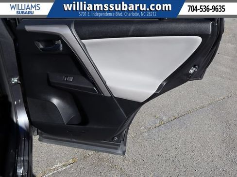 Used 2017 Toyota RAV4 XLE FWD image 36