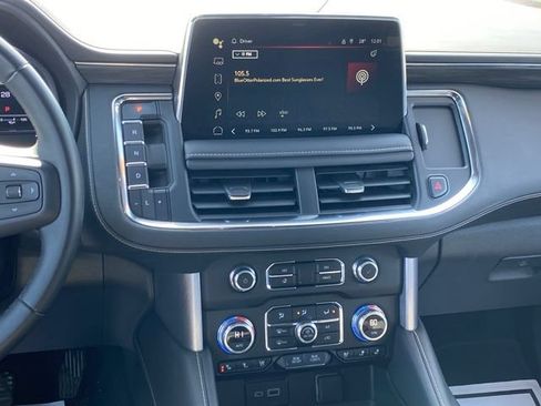 Certified 2024 GMC Yukon SLT AWD/4WD image 9