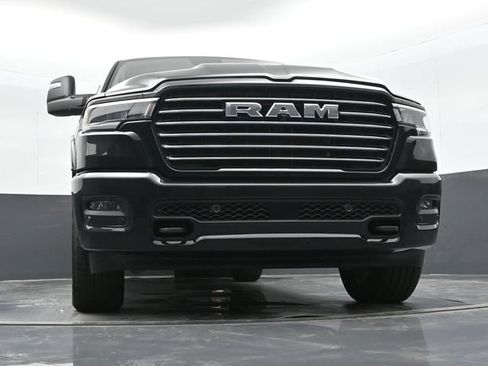 Used 2025 RAM 1500 Laramie AWD/4WD image 42