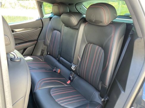 Used 2023 Maserati Levante GT image 21