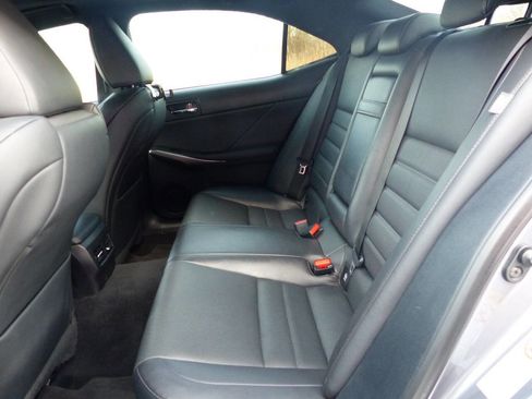 Used 2016 Lexus IS 350 AWD w/ F Sport Package image 36