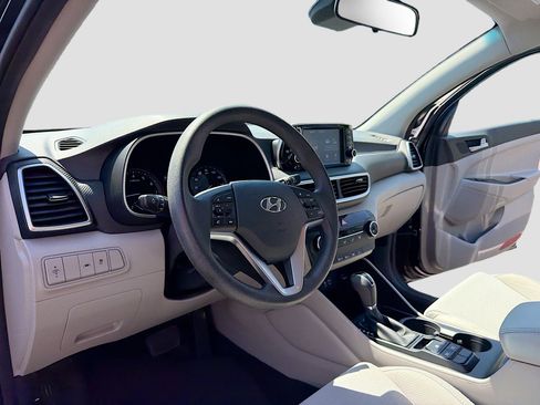 Used 2019 Hyundai Tucson SE FWD image 4