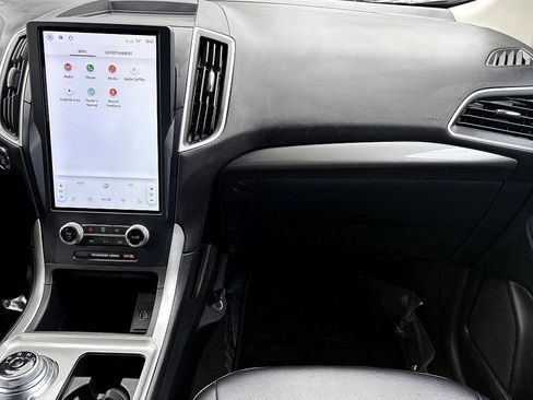 Used 2023 Ford Edge SEL image 14