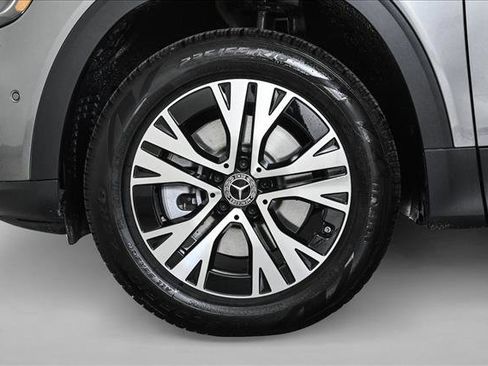 New 2026 Mercedes-Benz GLB 250 4MATIC image 26