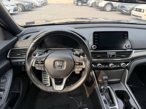 Used 2019 Honda Accord Sport image 14