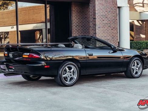 Used 1999 Chevrolet Camaro Z28 w/ SS Performance/Appearance Pkg image 5