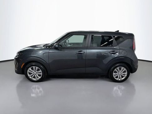 Used 2023 Kia Soul LX FWD image 6
