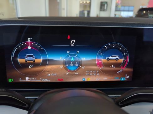 Used 2024 Mercedes-Benz GLE 350 4MATIC image 19