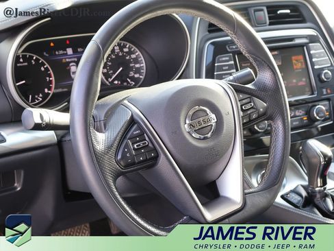 Used 2020 Nissan Maxima 3.5 SV w/ Floor Mat Group FWD image 24