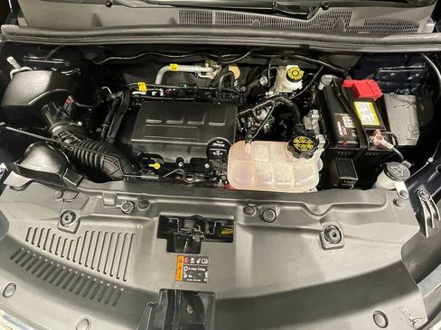 Used 2021 Buick Encore Preferred FWD image 36